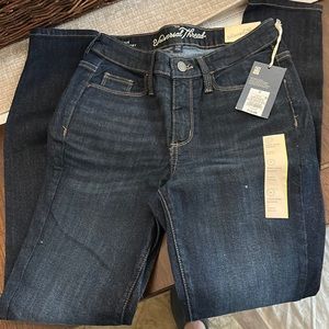 Universal Theead skinny high rise 0 NWT